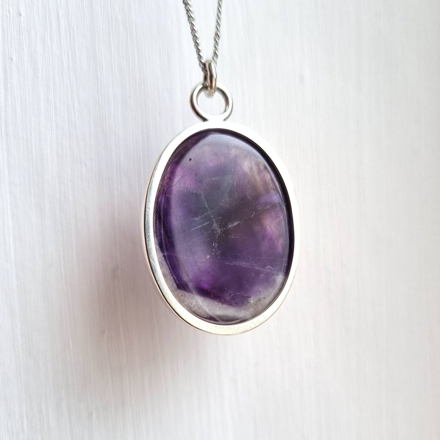 Tormenta II - Oval Chevron Amethyst Necklace